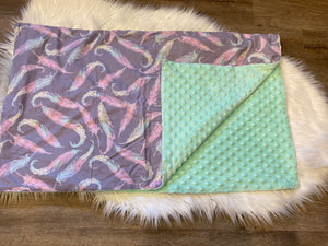 PASTEL FEATHER BABY BLANKET